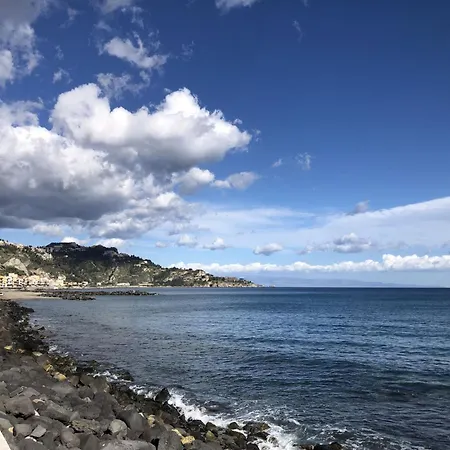Il Giardino Di Fede - Fiorita By Interhome Giardini Naxos