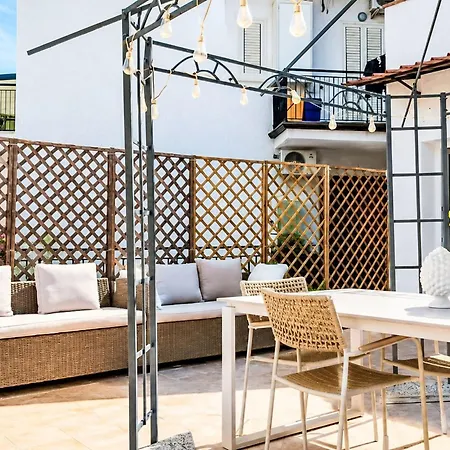 Il Giardino Di Fede - Fiorita By Interhome Giardini Naxos